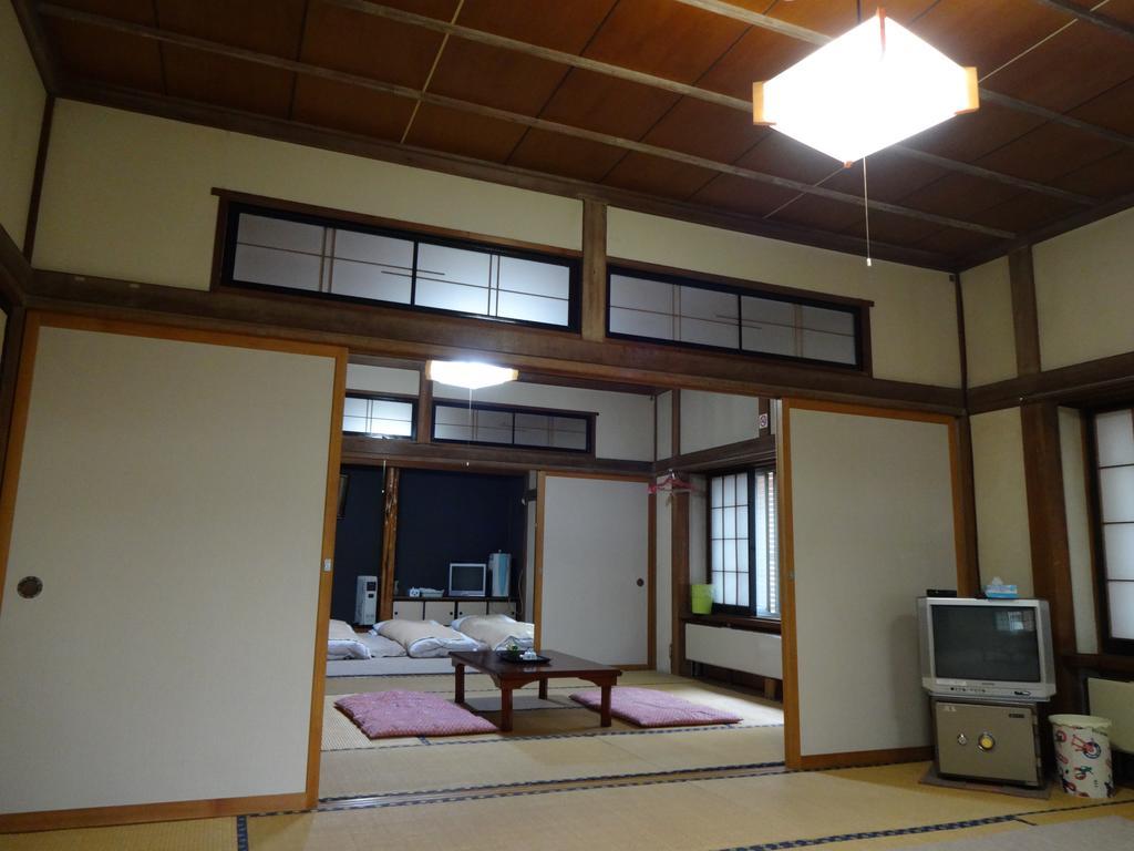 Hakuba Ski-Kan Exteriör bild